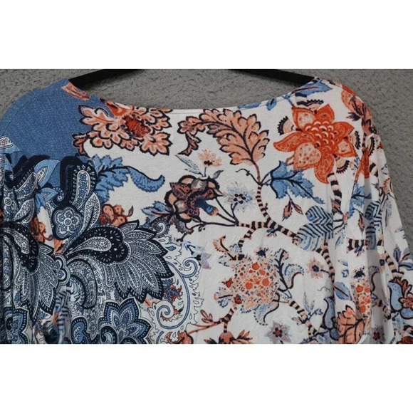 Chico's 3/4 Sleeve Pullover Top-Size 2 or Large-Elastic Waist - Picture 8 of 8